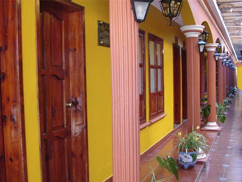 Hotel Arcos del Carmen San Cristobal de las Casas Exterior foto
